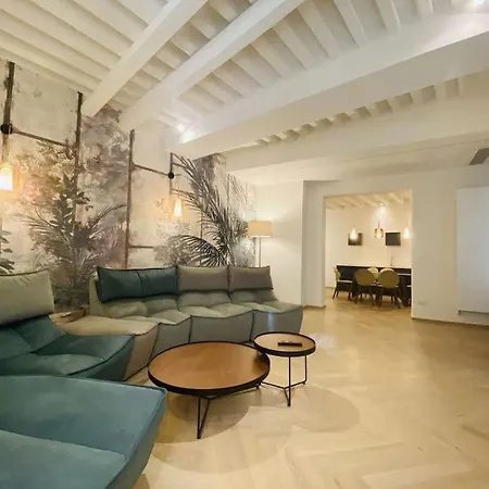 شقة Sweet Time Venice, Luxury San Marco Frezzaria Apt! البندقية