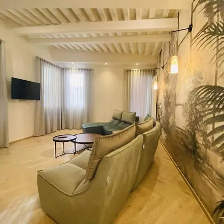 Sweet Time Venice, Luxury San Marco Frezzaria Apt! Apartment Venice
