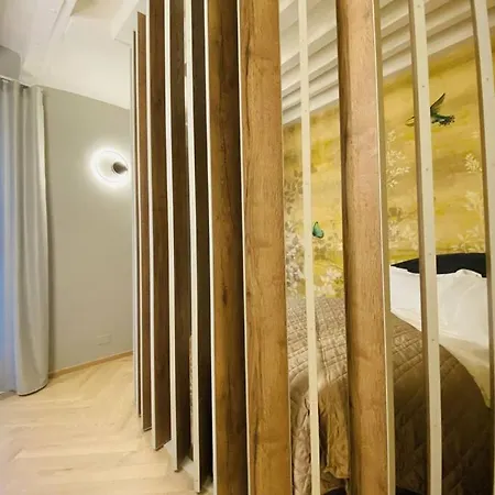 Sweet Time Venice, Luxury San Marco Frezzaria Apt!