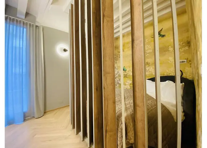 Sweet Time Venice, Luxury San Marco Frezzaria Apt!