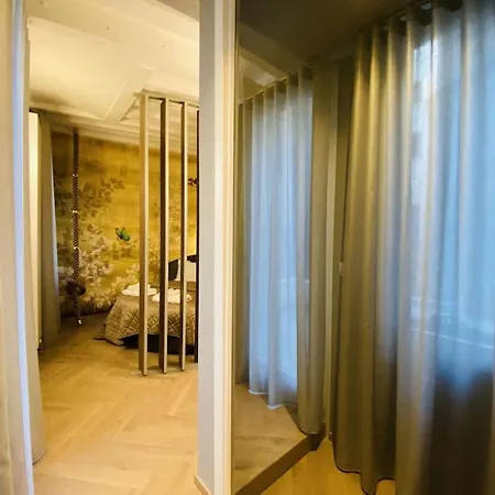 Apartamento Sweet Time Venice, Luxury San Marco Frezzaria Apt! Venecia